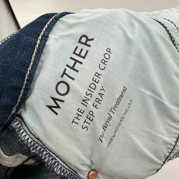 Mother The Insider Crop Step Fray Jean In The Royal Treatment - Picture 8 of 12
